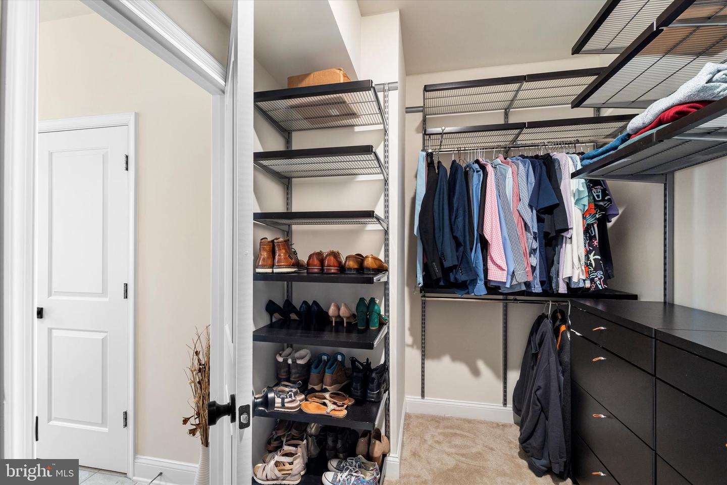 2033 ALDER LN, DUMFRIES, Virginia 22026, 3 Bedrooms Bedrooms, ,2 BathroomsBathrooms,Residential,For sale,2033 ALDER LN,VAPW2107818 MLS # VAPW2107818