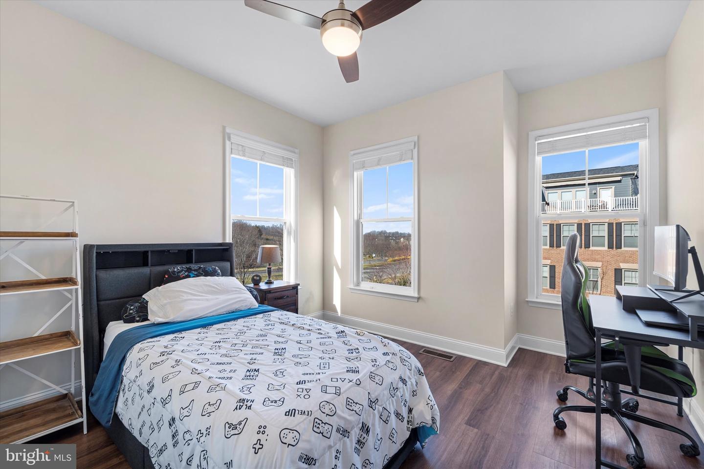 2033 ALDER LN, DUMFRIES, Virginia 22026, 3 Bedrooms Bedrooms, ,2 BathroomsBathrooms,Residential,For sale,2033 ALDER LN,VAPW2107818 MLS # VAPW2107818