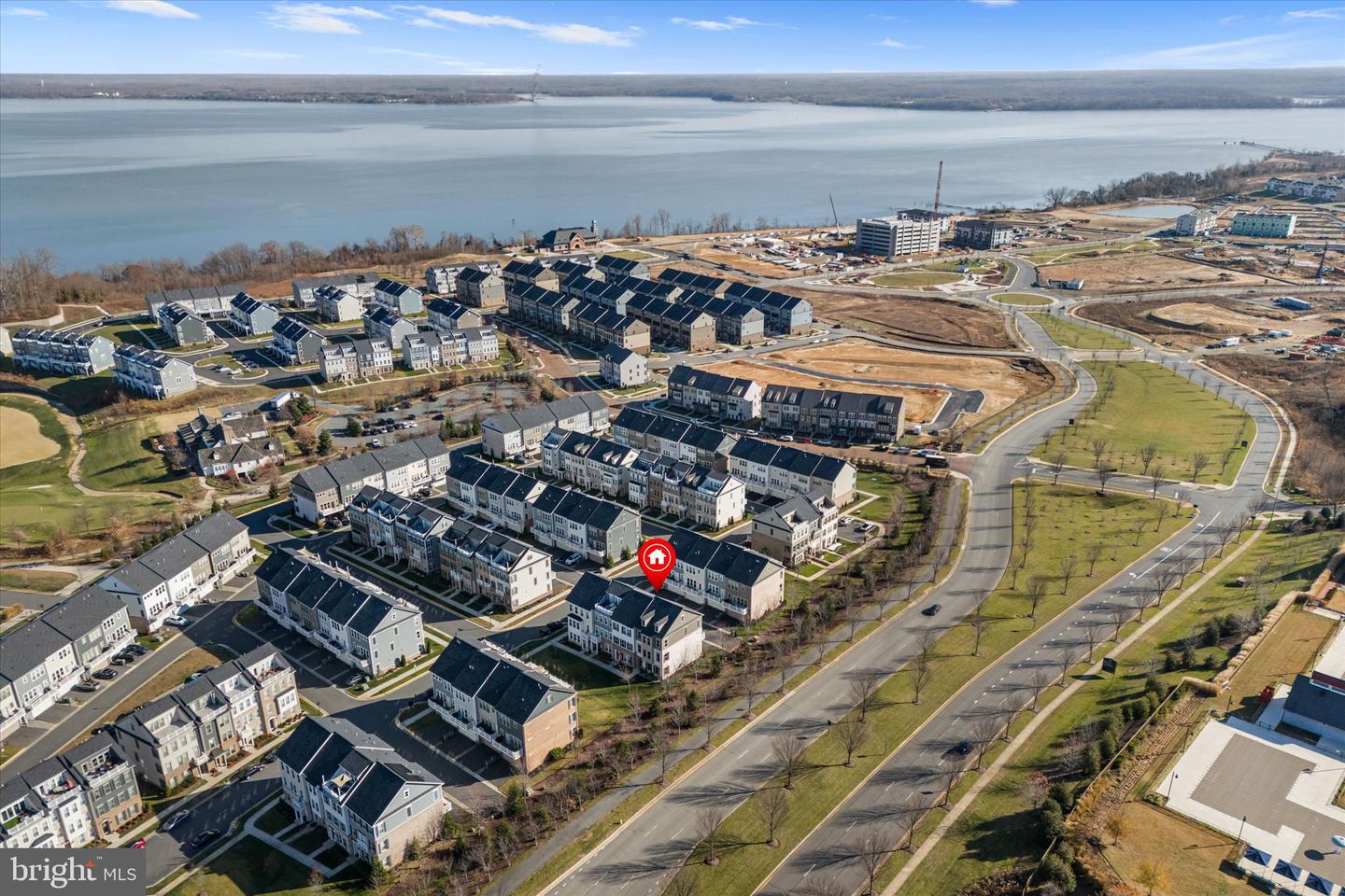 2033 ALDER LN, DUMFRIES, Virginia 22026, 3 Bedrooms Bedrooms, ,2 BathroomsBathrooms,Residential,For sale,2033 ALDER LN,VAPW2107818 MLS # VAPW2107818