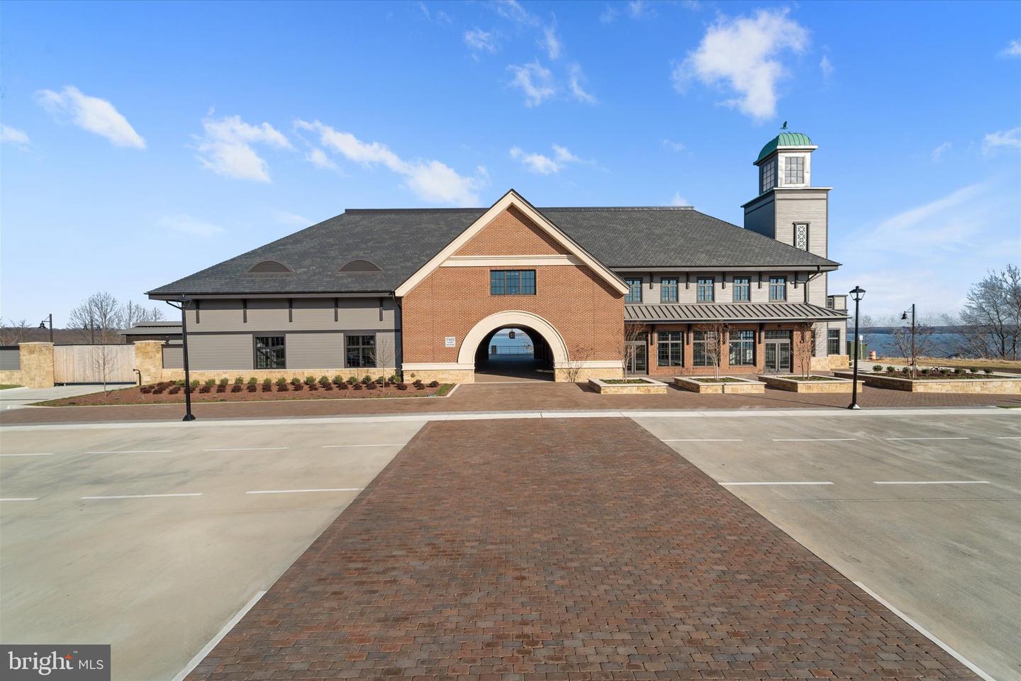 2033 ALDER LN, DUMFRIES, Virginia 22026, 3 Bedrooms Bedrooms, ,2 BathroomsBathrooms,Residential,For sale,2033 ALDER LN,VAPW2107818 MLS # VAPW2107818