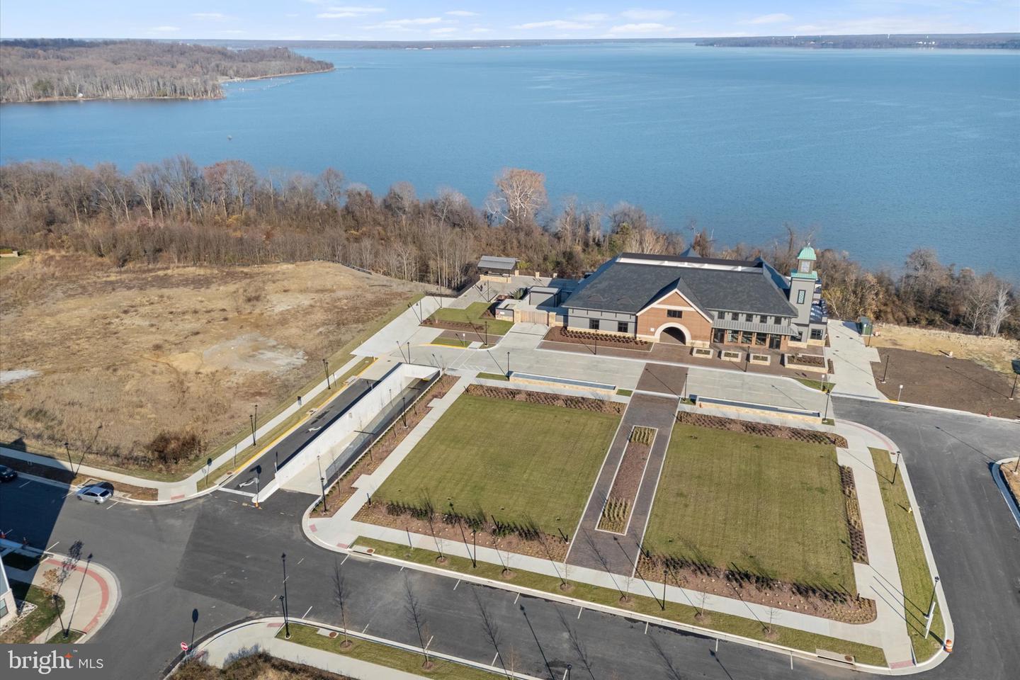 2033 ALDER LN, DUMFRIES, Virginia 22026, 3 Bedrooms Bedrooms, ,2 BathroomsBathrooms,Residential,For sale,2033 ALDER LN,VAPW2107818 MLS # VAPW2107818