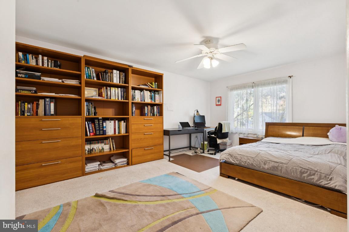 3406 LYRAC ST, OAKTON, Virginia 22124, 4 Bedrooms Bedrooms, ,3 BathroomsBathrooms,Residential,For sale,3406 LYRAC ST,VAFX2279354 MLS # VAFX2279354