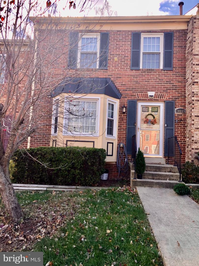 14669 FOX GLOVE CT, WOODBRIDGE, Virginia 22193, 3 Bedrooms Bedrooms, ,3 BathroomsBathrooms,Residential,For sale,14669 FOX GLOVE CT,VAPW2107900 MLS # VAPW2107900