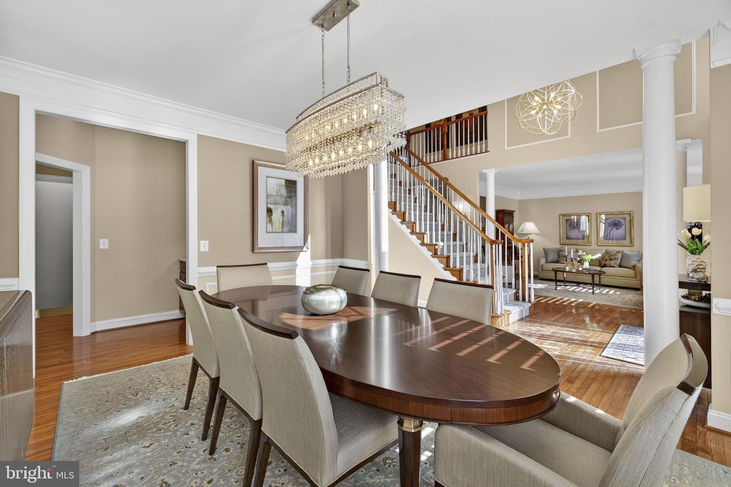 12802 HOLLY GROVE CT, FAIRFAX, Virginia 22033, 5 Bedrooms Bedrooms, ,4 BathroomsBathrooms,Residential,For sale,12802 HOLLY GROVE CT,VAFX2279516 MLS # VAFX2279516