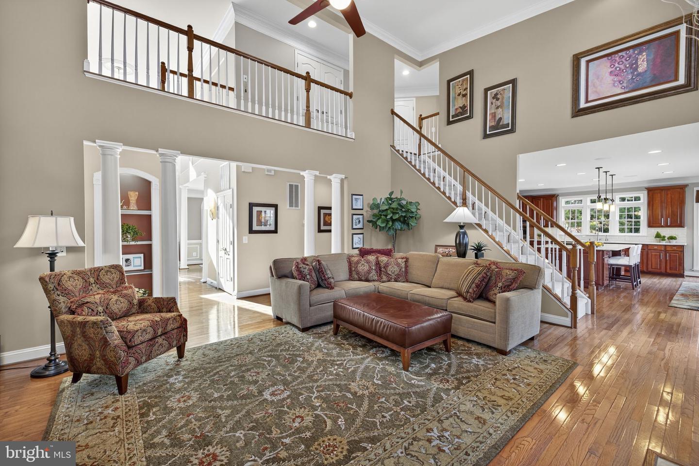 12802 HOLLY GROVE CT, FAIRFAX, Virginia 22033, 5 Bedrooms Bedrooms, ,4 BathroomsBathrooms,Residential,For sale,12802 HOLLY GROVE CT,VAFX2279516 MLS # VAFX2279516