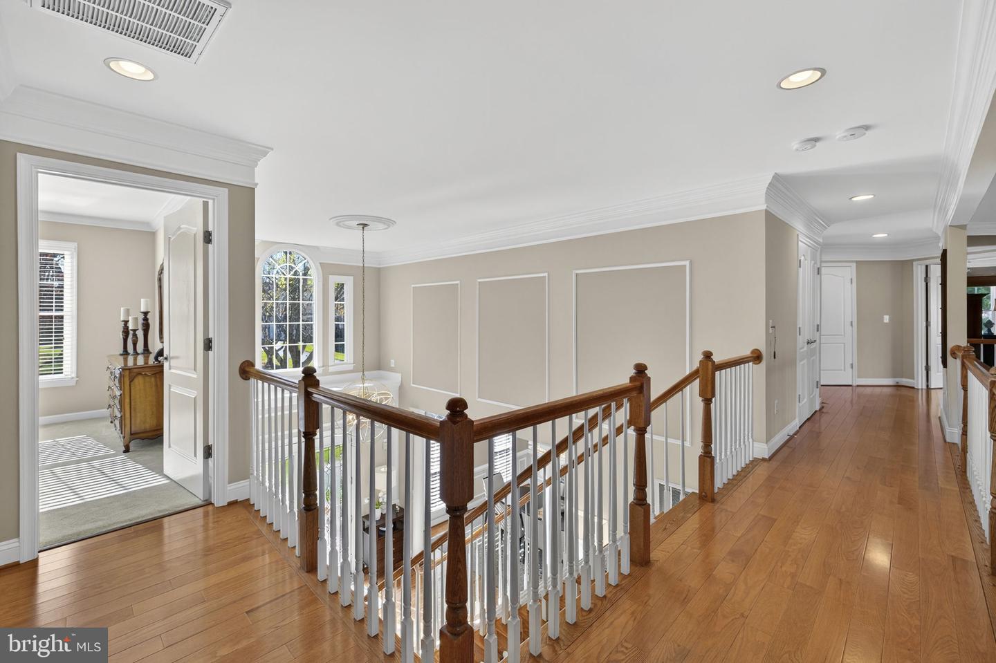 12802 HOLLY GROVE CT, FAIRFAX, Virginia 22033, 5 Bedrooms Bedrooms, ,4 BathroomsBathrooms,Residential,For sale,12802 HOLLY GROVE CT,VAFX2279516 MLS # VAFX2279516