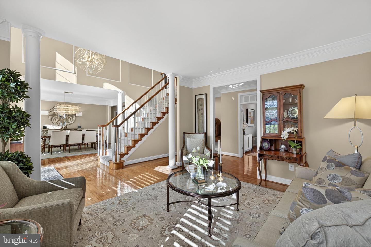 12802 HOLLY GROVE CT, FAIRFAX, Virginia 22033, 5 Bedrooms Bedrooms, ,4 BathroomsBathrooms,Residential,For sale,12802 HOLLY GROVE CT,VAFX2279516 MLS # VAFX2279516