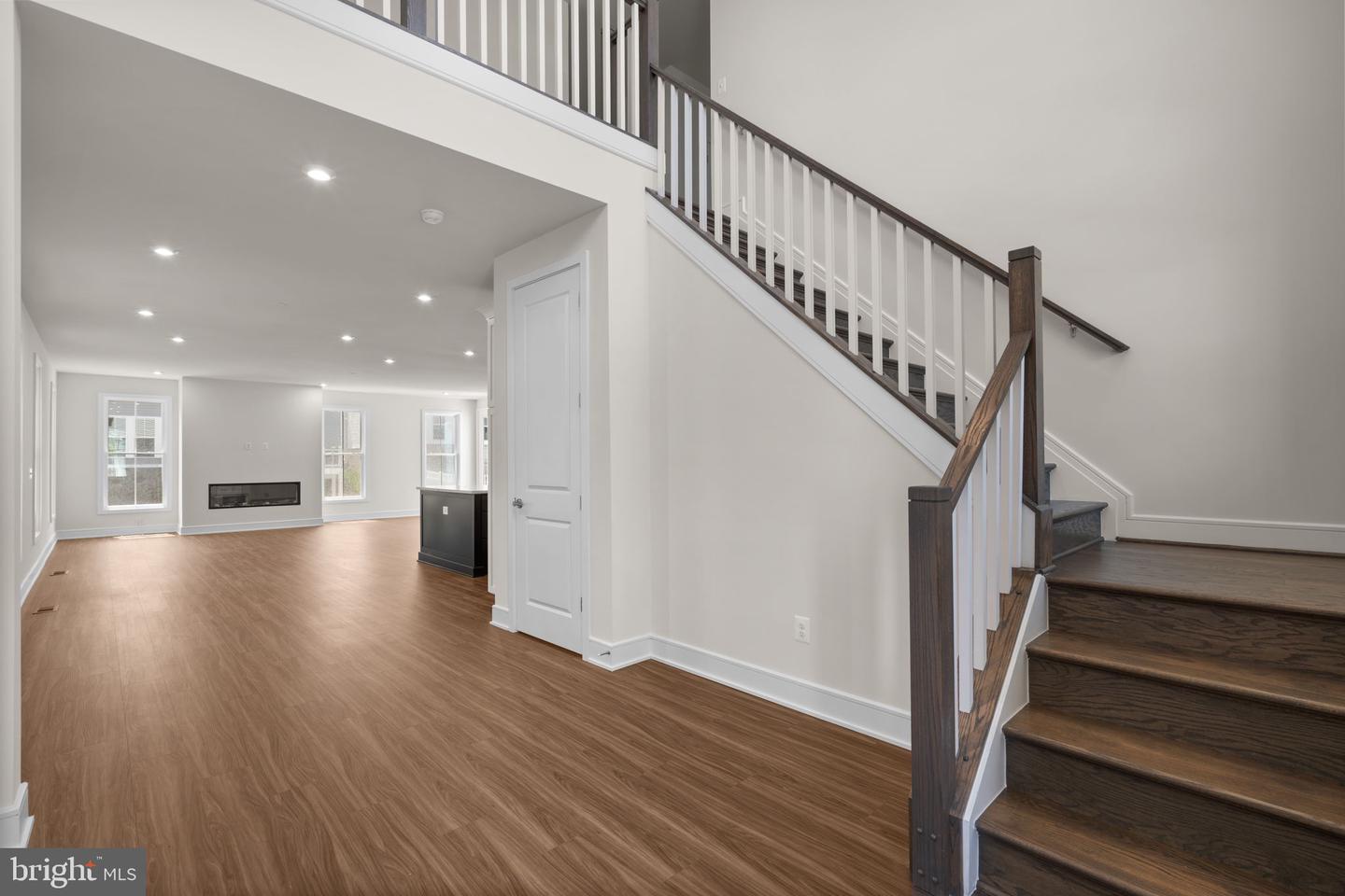 41878 NIGHT NURSE CIR, BRAMBLETON, Virginia 20148, 5 Bedrooms Bedrooms, ,4 BathroomsBathrooms,Residential,For sale,41878 NIGHT NURSE CIR,VALO2111290 MLS # VALO2111290