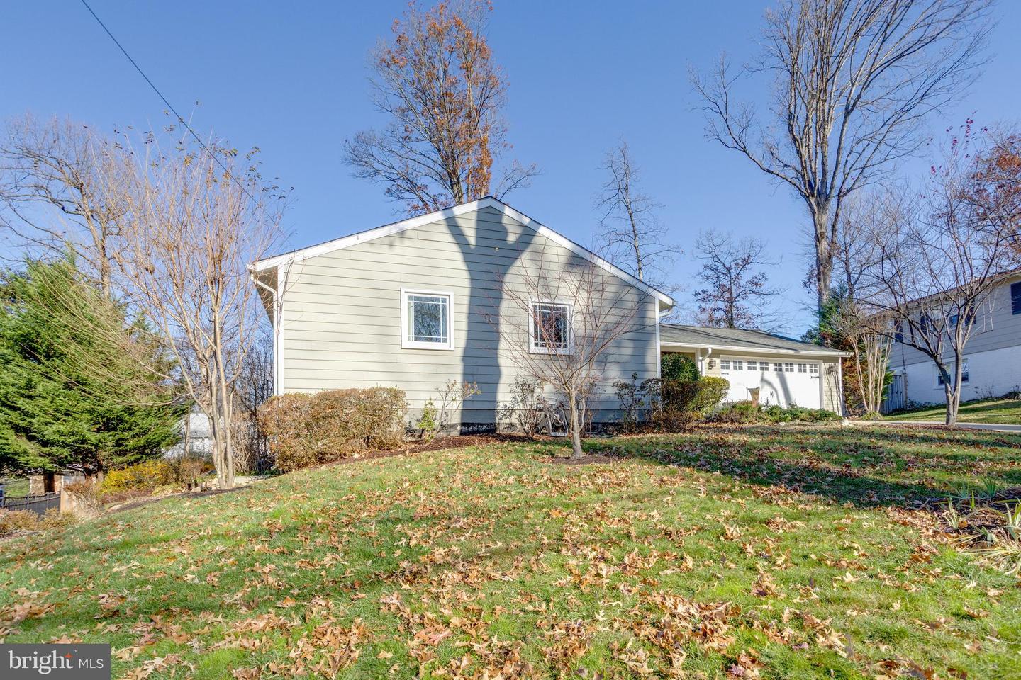 9308 ASHMEADE DR, FAIRFAX, Virginia 22032, 5 Bedrooms Bedrooms, ,3 BathroomsBathrooms,Residential,For sale,9308 ASHMEADE DR,VAFX2279600 MLS # VAFX2279600