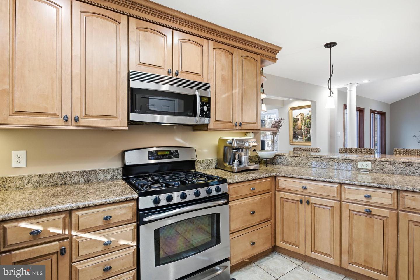 9308 ASHMEADE DR, FAIRFAX, Virginia 22032, 5 Bedrooms Bedrooms, ,3 BathroomsBathrooms,Residential,For sale,9308 ASHMEADE DR,VAFX2279600 MLS # VAFX2279600