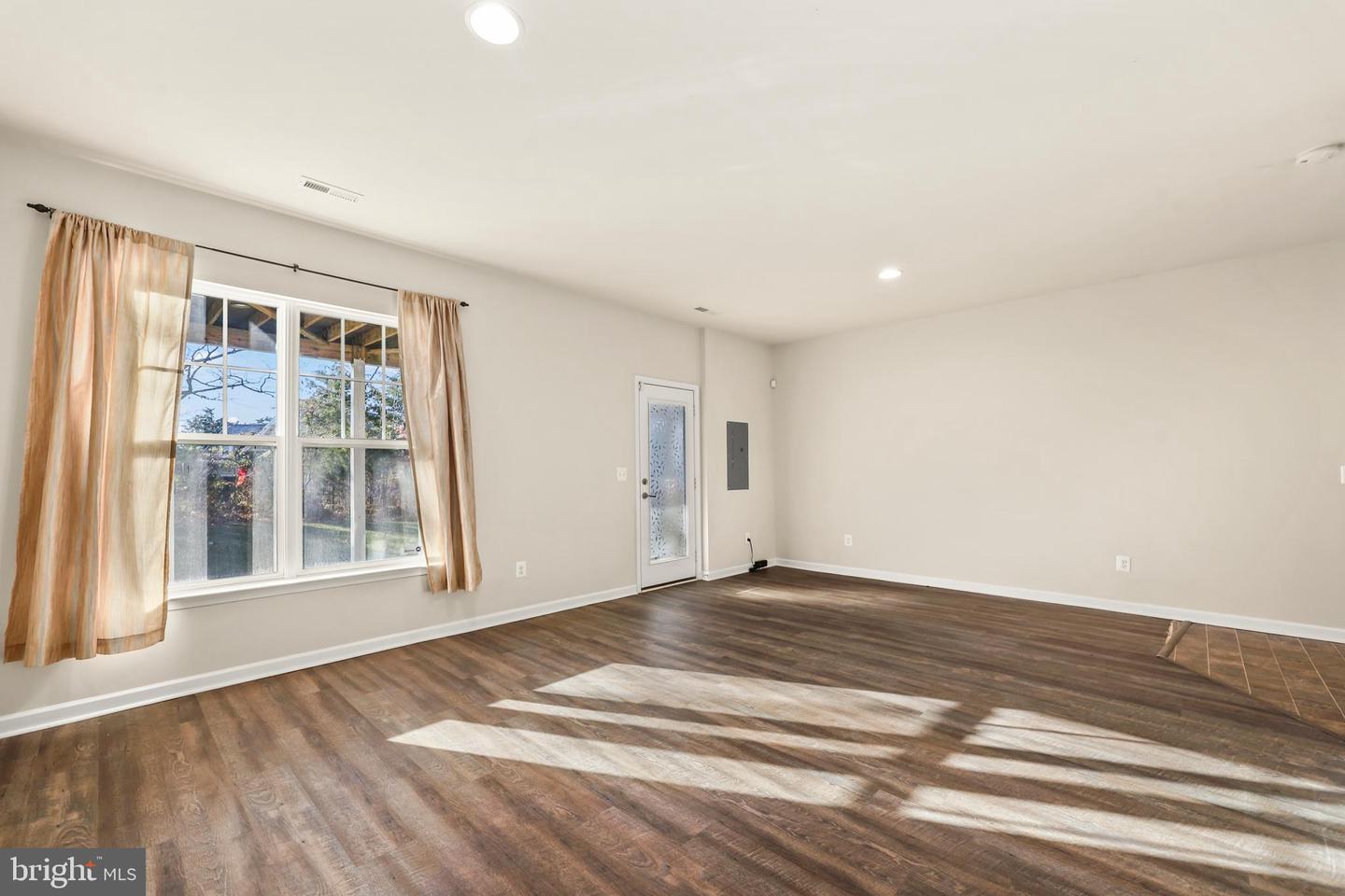 43362 WAYFARER SQ, CHANTILLY, Virginia 20152, 3 Bedrooms Bedrooms, ,2 BathroomsBathrooms,Residential,For sale,43362 WAYFARER SQ,VALO2111382 MLS # VALO2111382 43362 WAYFARER SQ, CHANTILLY, Virginia 20152, 3 Bedrooms Bedrooms, ,2 BathroomsBathrooms,Residential,For sale,43362 WAYFARER SQ,VALO2111382 MLS # VALO2111382