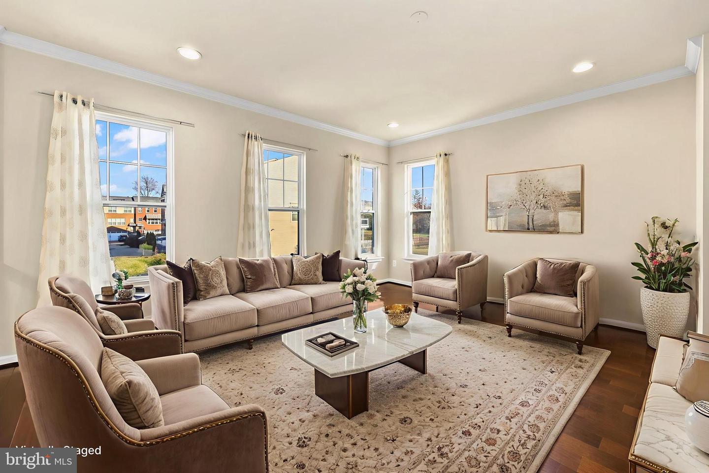 43362 WAYFARER SQ, CHANTILLY, Virginia 20152, 3 Bedrooms Bedrooms, ,2 BathroomsBathrooms,Residential,For sale,43362 WAYFARER SQ,VALO2111382 MLS # VALO2111382 43362 WAYFARER SQ, CHANTILLY, Virginia 20152, 3 Bedrooms Bedrooms, ,2 BathroomsBathrooms,Residential,For sale,43362 WAYFARER SQ,VALO2111382 MLS # VALO2111382