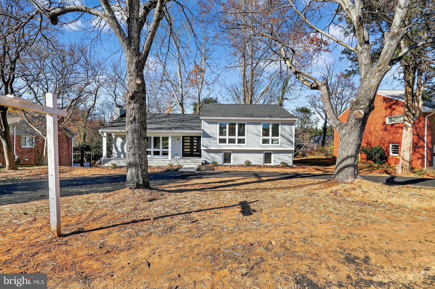 6306 COLUMBIA PIKE, FALLS CHURCH, Virginia 22041, 5 Bedrooms Bedrooms, ,5 BathroomsBathrooms,Residential,For sale,6306 COLUMBIA PIKE,VAFX2279776 MLS # VAFX2279776