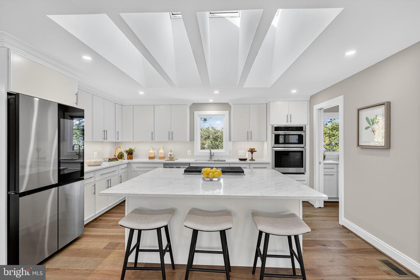 6306 COLUMBIA PIKE, FALLS CHURCH, Virginia 22041, 5 Bedrooms Bedrooms, ,5 BathroomsBathrooms,Residential,For sale,6306 COLUMBIA PIKE,VAFX2279776 MLS # VAFX2279776