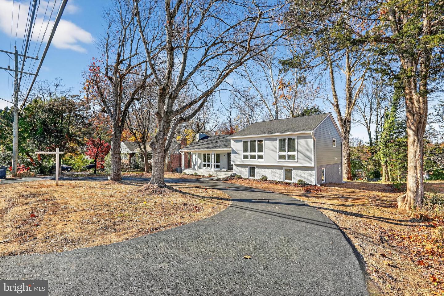6306 COLUMBIA PIKE, FALLS CHURCH, Virginia 22041, 5 Bedrooms Bedrooms, ,5 BathroomsBathrooms,Residential,For sale,6306 COLUMBIA PIKE,VAFX2279776 MLS # VAFX2279776