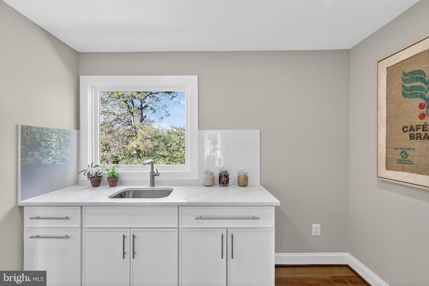 6306 COLUMBIA PIKE, FALLS CHURCH, Virginia 22041, 5 Bedrooms Bedrooms, ,5 BathroomsBathrooms,Residential,For sale,6306 COLUMBIA PIKE,VAFX2279776 MLS # VAFX2279776