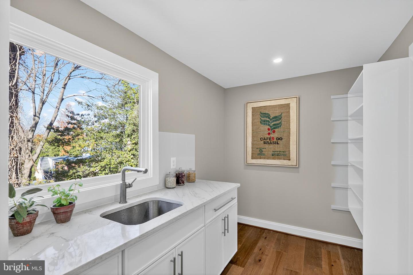 6306 COLUMBIA PIKE, FALLS CHURCH, Virginia 22041, 5 Bedrooms Bedrooms, ,5 BathroomsBathrooms,Residential,For sale,6306 COLUMBIA PIKE,VAFX2279776 MLS # VAFX2279776