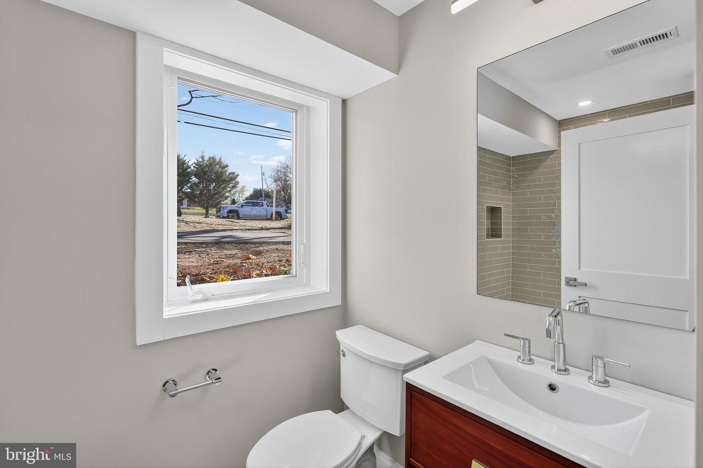 6306 COLUMBIA PIKE, FALLS CHURCH, Virginia 22041, 5 Bedrooms Bedrooms, ,5 BathroomsBathrooms,Residential,For sale,6306 COLUMBIA PIKE,VAFX2279776 MLS # VAFX2279776