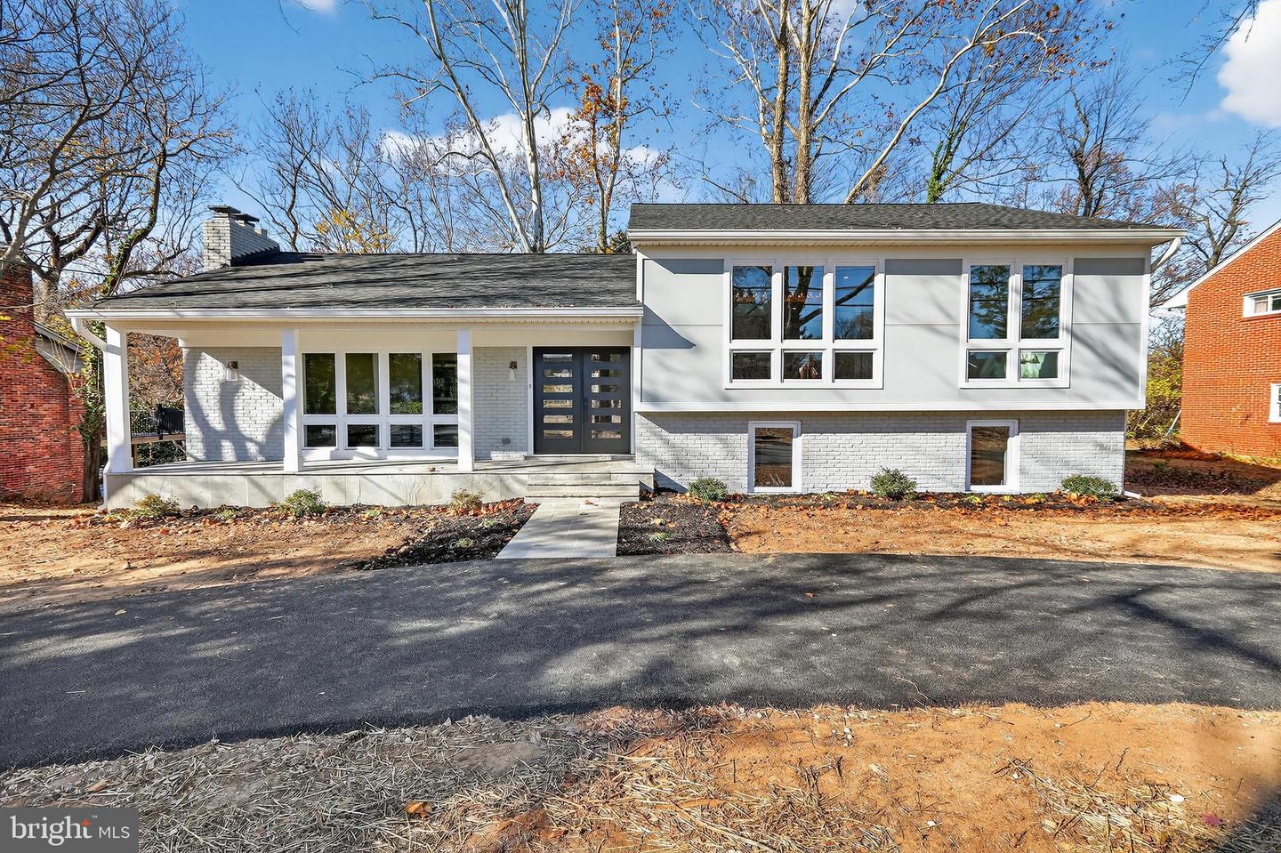 6306 COLUMBIA PIKE, FALLS CHURCH, Virginia 22041, 5 Bedrooms Bedrooms, ,5 BathroomsBathrooms,Residential,For sale,6306 COLUMBIA PIKE,VAFX2279776 MLS # VAFX2279776