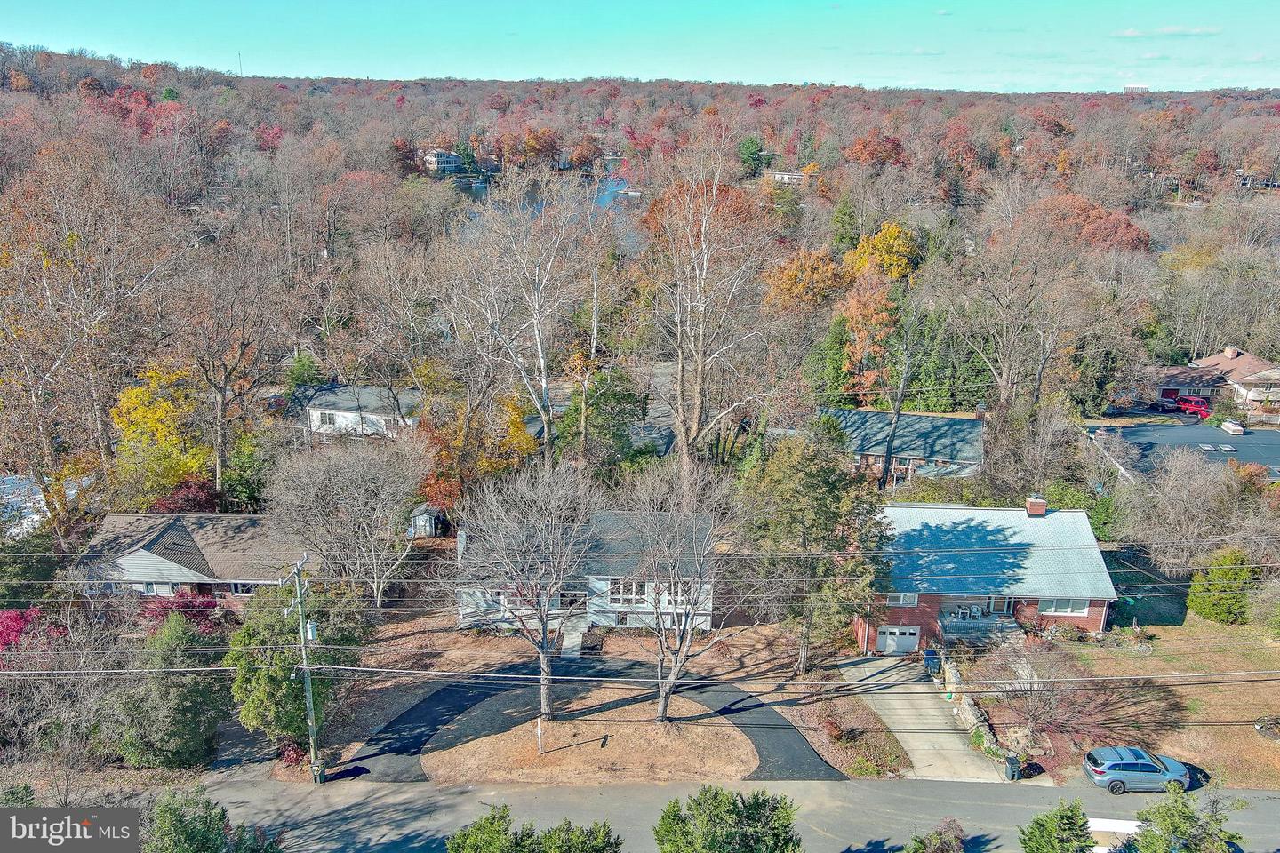 6306 COLUMBIA PIKE, FALLS CHURCH, Virginia 22041, 5 Bedrooms Bedrooms, ,5 BathroomsBathrooms,Residential,For sale,6306 COLUMBIA PIKE,VAFX2279776 MLS # VAFX2279776