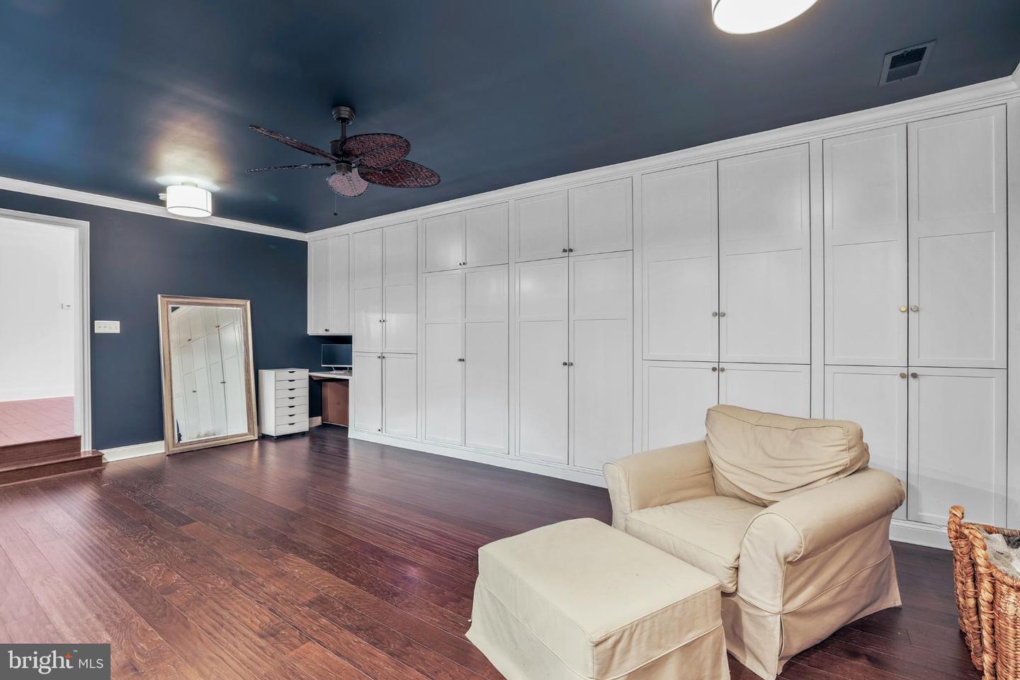 24111 AUDUBON TRAIL DR, ALDIE, Virginia 20105, 5 Bedrooms Bedrooms, 17 Rooms Rooms,4 BathroomsBathrooms,Residential,For sale,24111 AUDUBON TRAIL DR,VALO2111452 MLS # VALO2111452