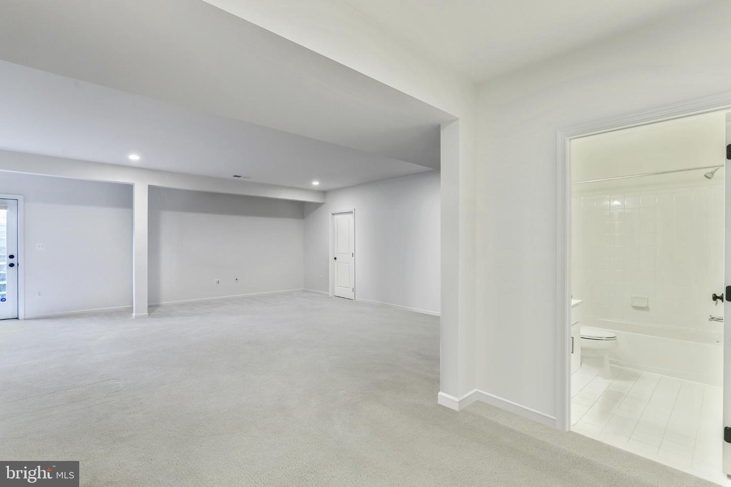 24111 AUDUBON TRAIL DR, ALDIE, Virginia 20105, 5 Bedrooms Bedrooms, 17 Rooms Rooms,4 BathroomsBathrooms,Residential,For sale,24111 AUDUBON TRAIL DR,VALO2111452 MLS # VALO2111452