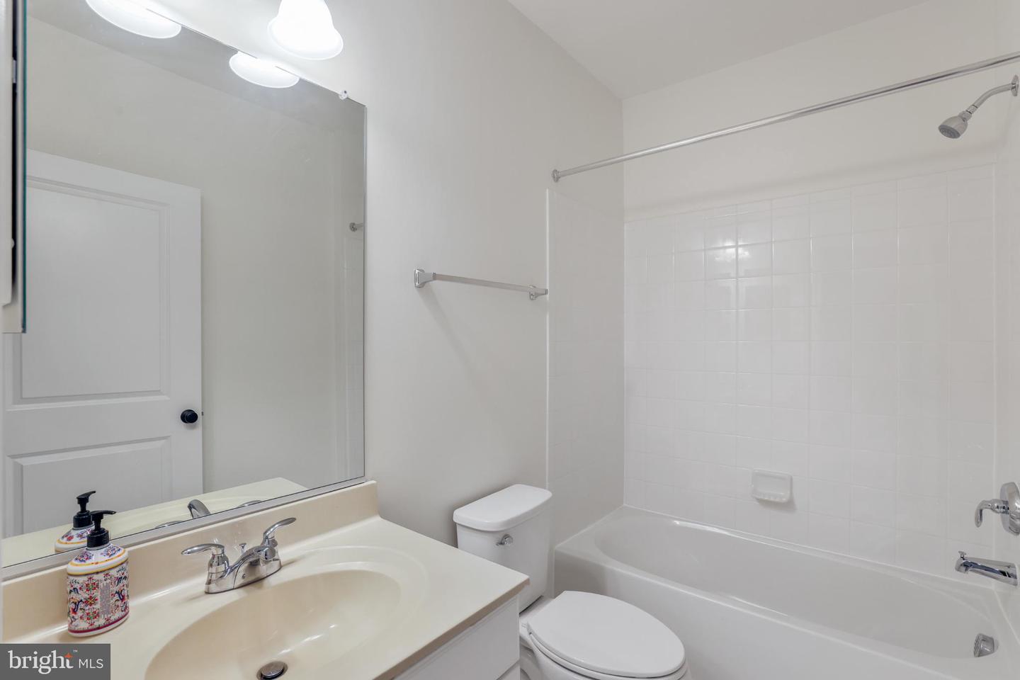 24111 AUDUBON TRAIL DR, ALDIE, Virginia 20105, 5 Bedrooms Bedrooms, 17 Rooms Rooms,4 BathroomsBathrooms,Residential,For sale,24111 AUDUBON TRAIL DR,VALO2111452 MLS # VALO2111452