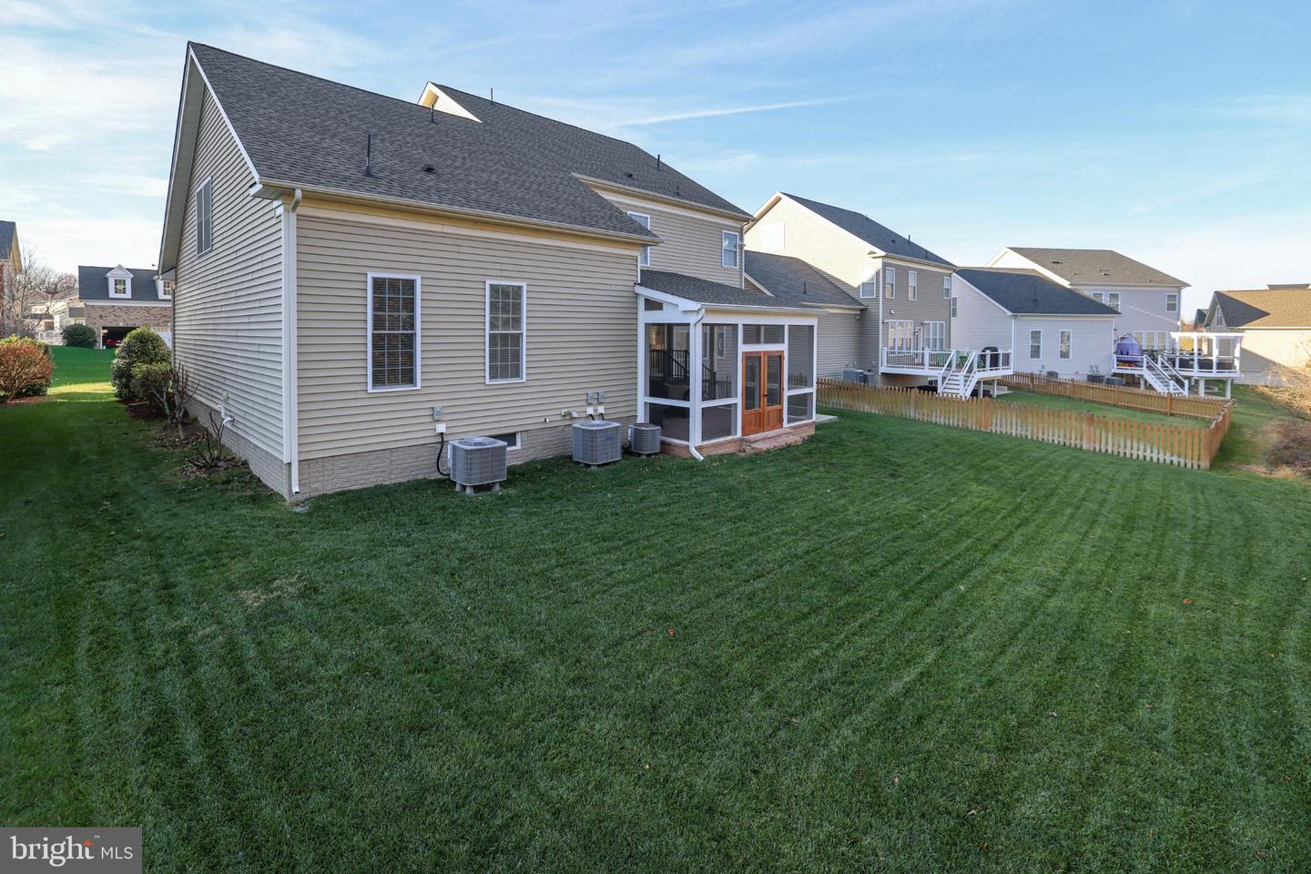 24111 AUDUBON TRAIL DR, ALDIE, Virginia 20105, 5 Bedrooms Bedrooms, 17 Rooms Rooms,4 BathroomsBathrooms,Residential,For sale,24111 AUDUBON TRAIL DR,VALO2111452 MLS # VALO2111452