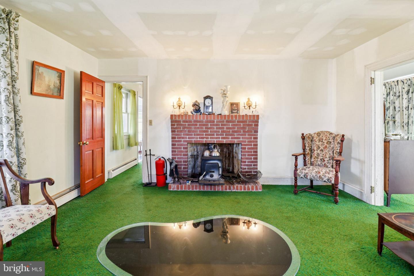 1475 CHILTON RD, MONTROSS, Virginia 22520, 4 Bedrooms Bedrooms, ,1 BathroomBathrooms,Residential,For sale,1475 CHILTON RD,VAWE2010152 MLS # VAWE2010152