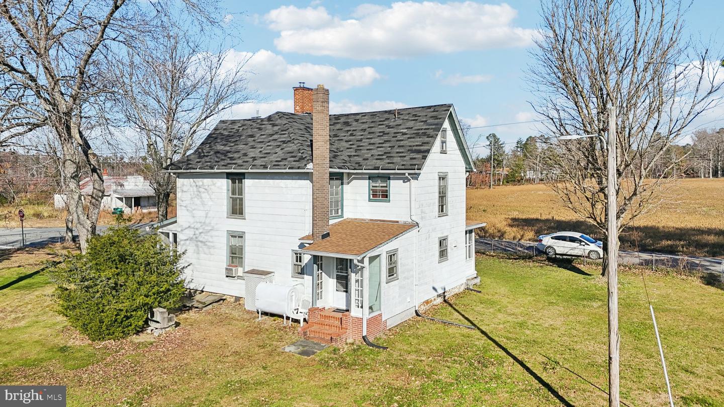 1475 CHILTON RD, MONTROSS, Virginia 22520, 4 Bedrooms Bedrooms, ,1 BathroomBathrooms,Residential,For sale,1475 CHILTON RD,VAWE2010152 MLS # VAWE2010152