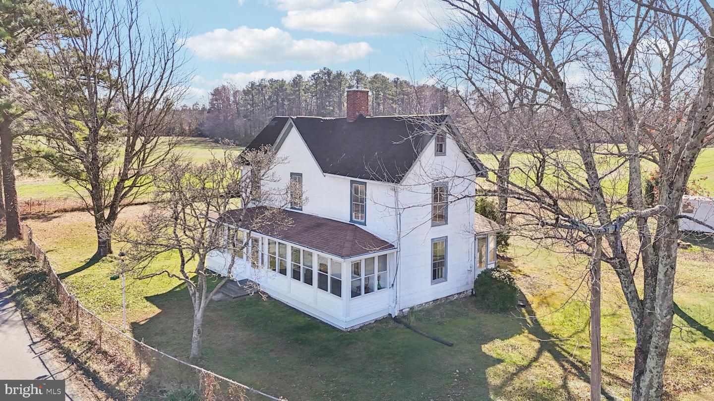 1475 CHILTON RD, MONTROSS, Virginia 22520, 4 Bedrooms Bedrooms, ,1 BathroomBathrooms,Residential,For sale,1475 CHILTON RD,VAWE2010152 MLS # VAWE2010152