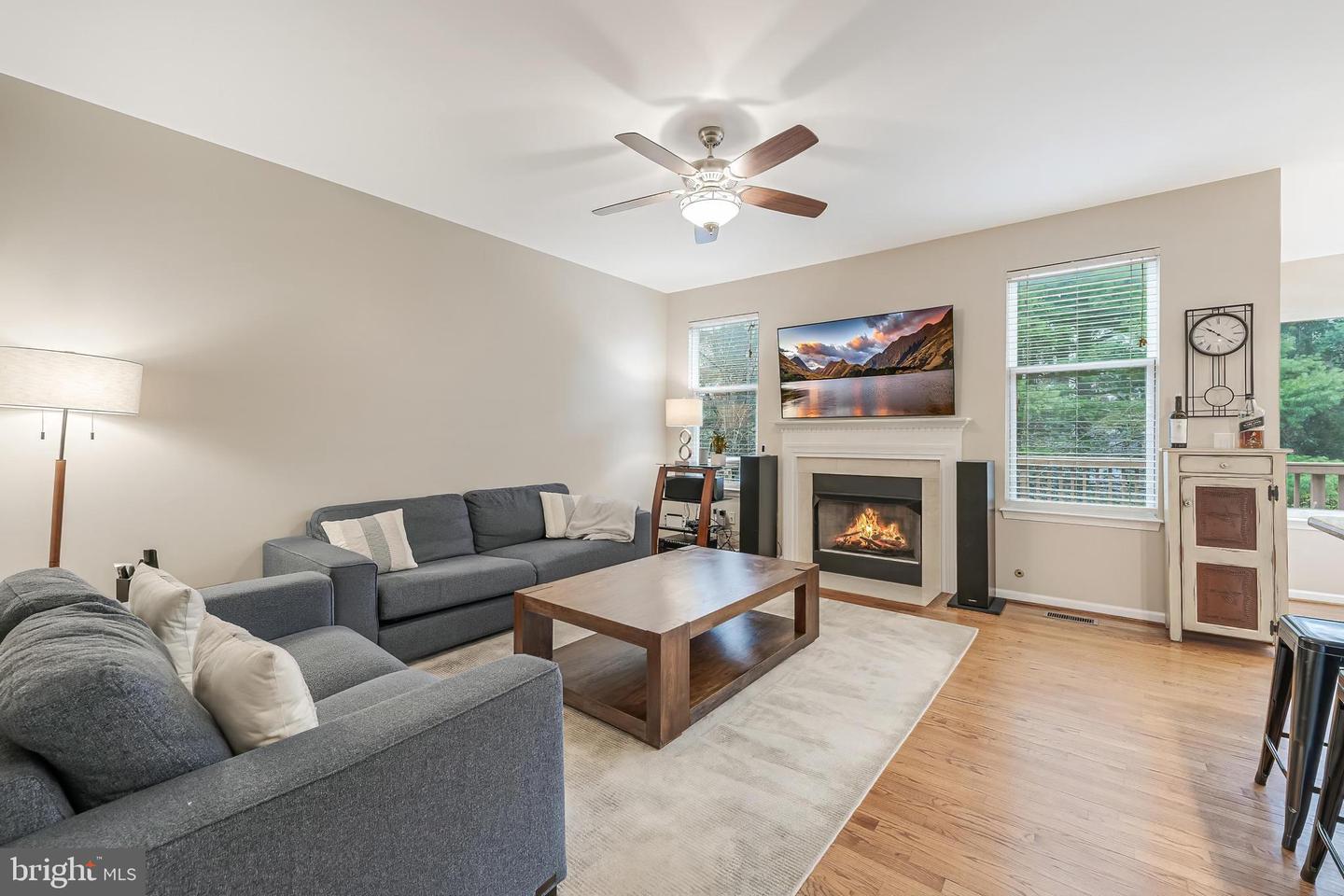 43893 SANDBURG SQ, ASHBURN, Virginia 20147, 3 Bedrooms Bedrooms, ,3 BathroomsBathrooms,Residential,For sale,43893 SANDBURG SQ,VALO2111460 MLS # VALO2111460