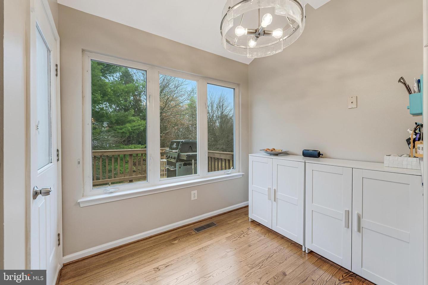 43893 SANDBURG SQ, ASHBURN, Virginia 20147, 3 Bedrooms Bedrooms, ,3 BathroomsBathrooms,Residential,For sale,43893 SANDBURG SQ,VALO2111460 MLS # VALO2111460