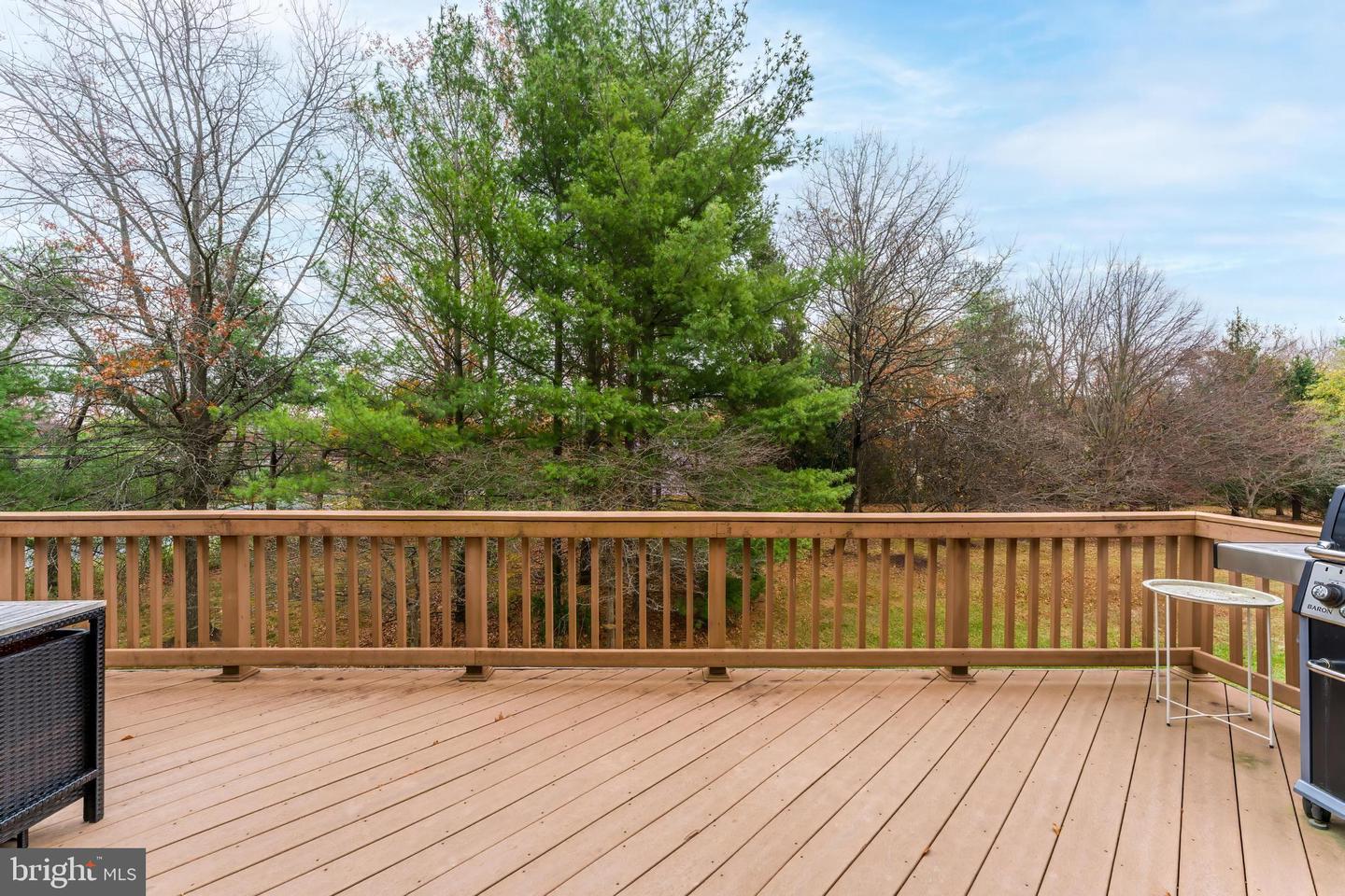 43893 SANDBURG SQ, ASHBURN, Virginia 20147, 3 Bedrooms Bedrooms, ,3 BathroomsBathrooms,Residential,For sale,43893 SANDBURG SQ,VALO2111460 MLS # VALO2111460