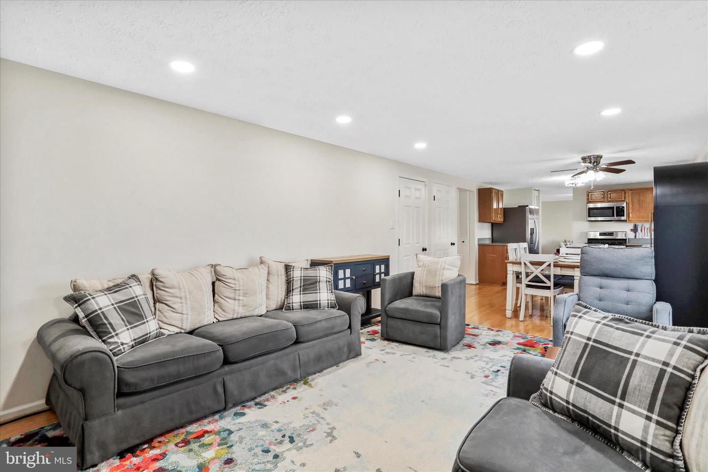 5435 TREE LINE DR, CENTREVILLE, Virginia 20120, 4 Bedrooms Bedrooms, ,2 BathroomsBathrooms,Residential,For sale,5435 TREE LINE DR,VAFX2280036 MLS # VAFX2280036