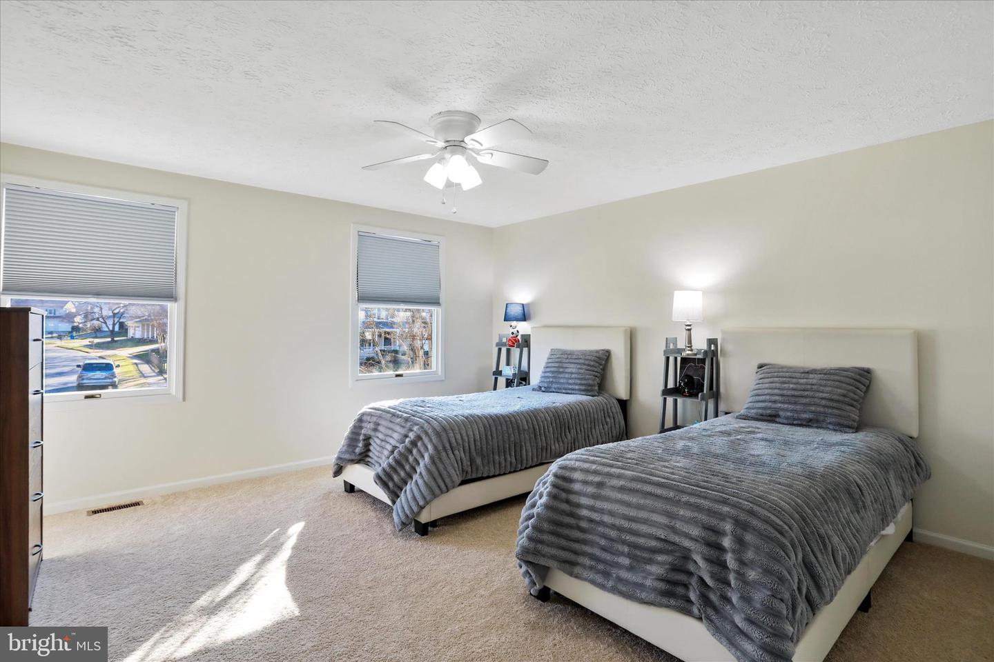 5435 TREE LINE DR, CENTREVILLE, Virginia 20120, 4 Bedrooms Bedrooms, ,2 BathroomsBathrooms,Residential,For sale,5435 TREE LINE DR,VAFX2280036 MLS # VAFX2280036