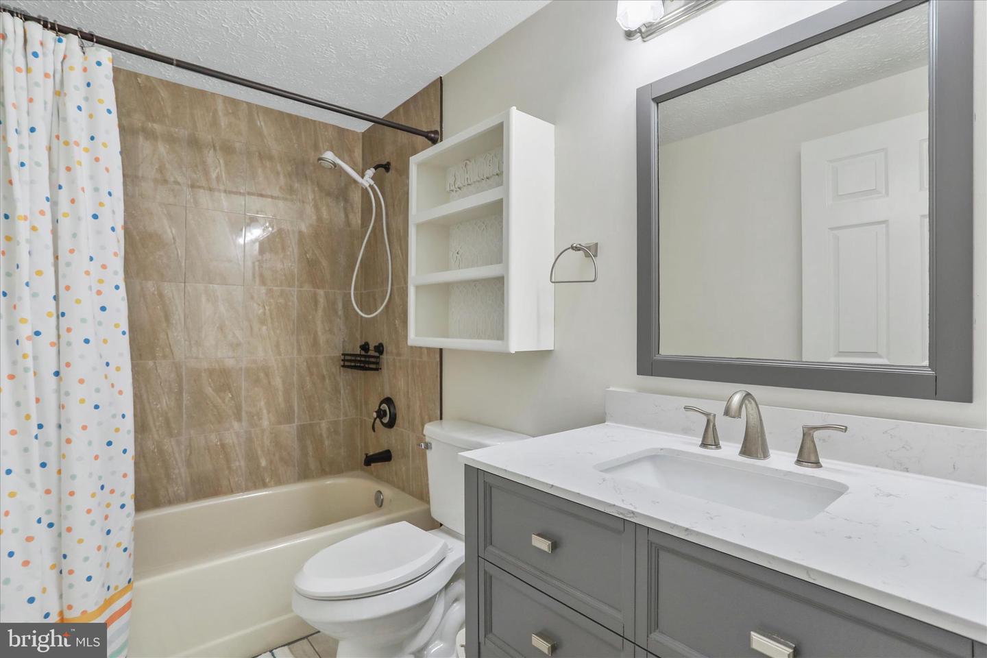 5435 TREE LINE DR, CENTREVILLE, Virginia 20120, 4 Bedrooms Bedrooms, ,2 BathroomsBathrooms,Residential,For sale,5435 TREE LINE DR,VAFX2280036 MLS # VAFX2280036