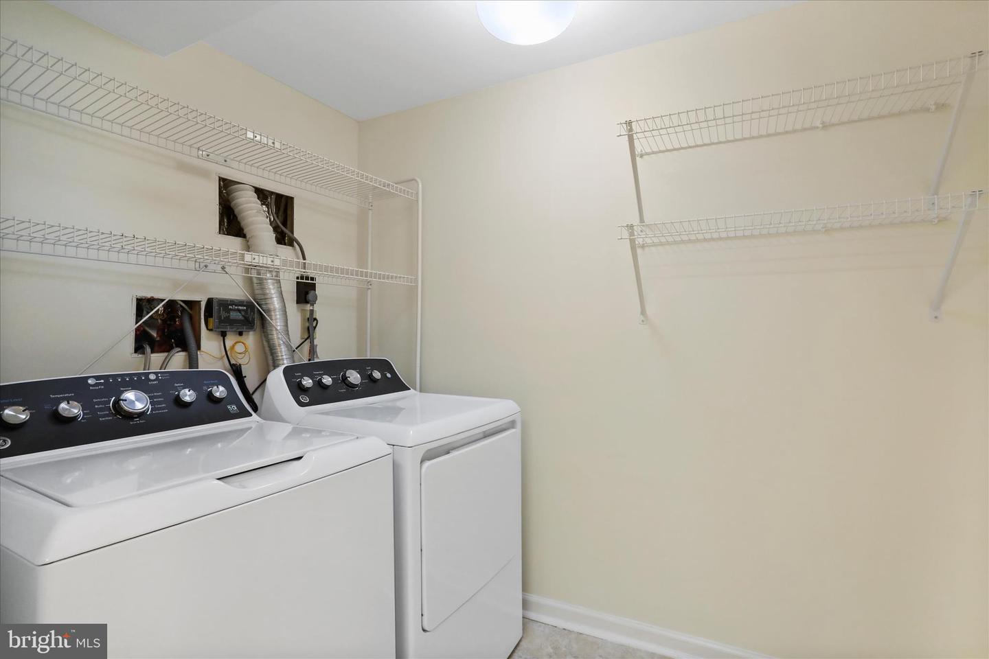 5435 TREE LINE DR, CENTREVILLE, Virginia 20120, 4 Bedrooms Bedrooms, ,2 BathroomsBathrooms,Residential,For sale,5435 TREE LINE DR,VAFX2280036 MLS # VAFX2280036