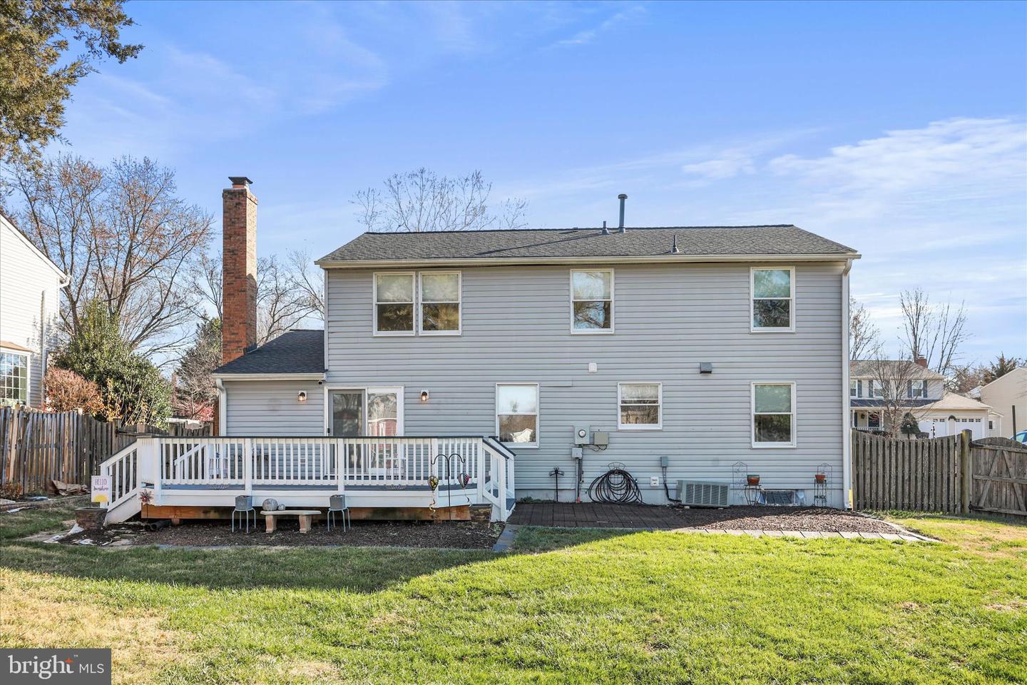 5435 TREE LINE DR, CENTREVILLE, Virginia 20120, 4 Bedrooms Bedrooms, ,2 BathroomsBathrooms,Residential,For sale,5435 TREE LINE DR,VAFX2280036 MLS # VAFX2280036