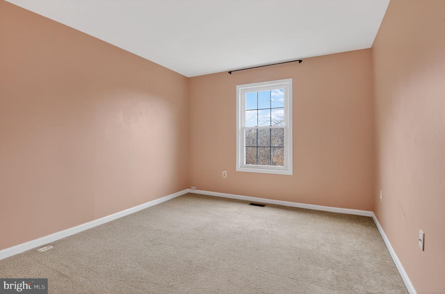 8944 PRINCETON PARK DR, MANASSAS, Virginia 20110, 3 Bedrooms Bedrooms, ,2 BathroomsBathrooms,Residential,For sale,8944 PRINCETON PARK DR,VAMN2009734 MLS # VAMN2009734