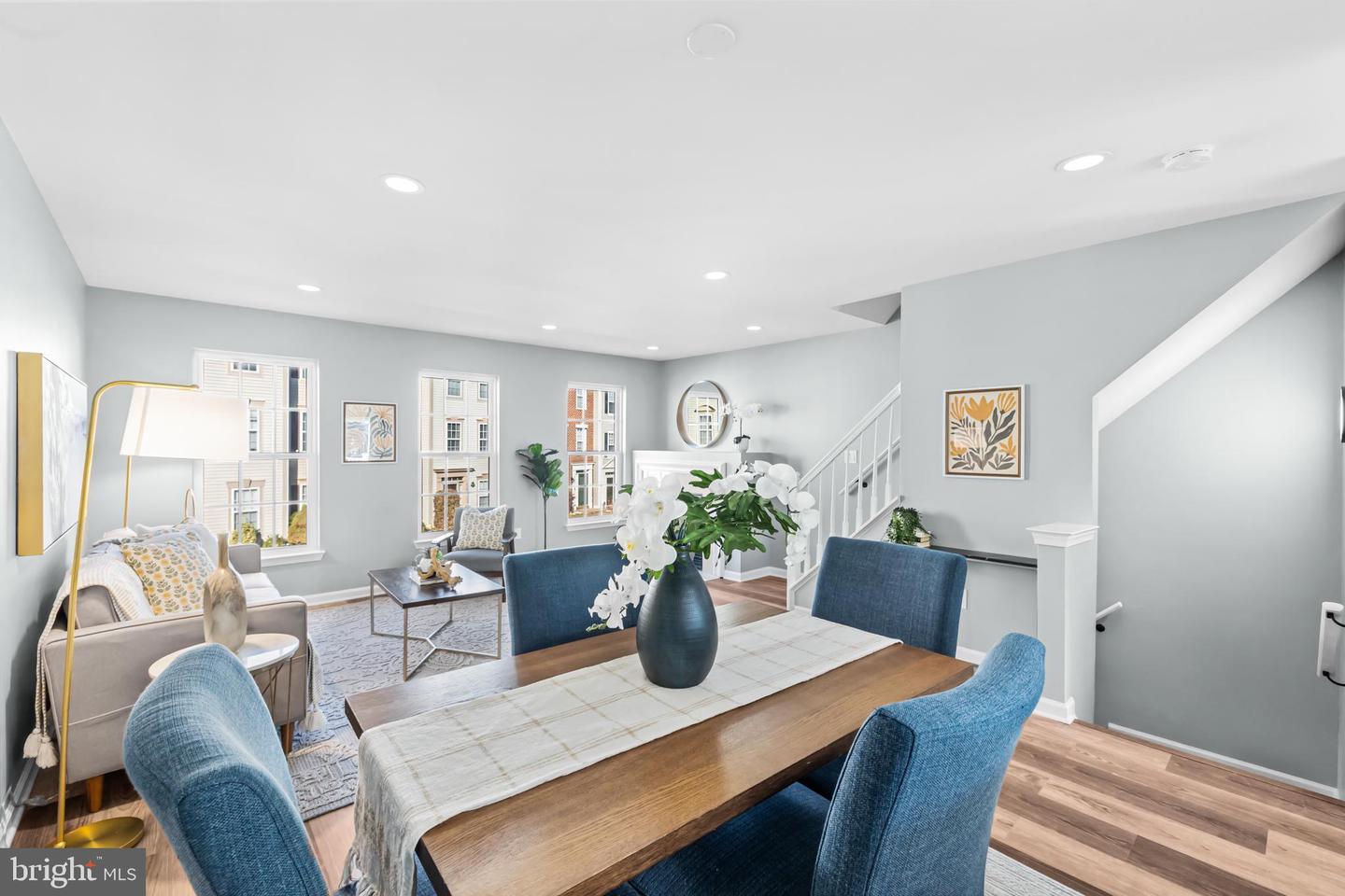 6208 LES DORSON LN, ALEXANDRIA, Virginia 22315, 3 Bedrooms Bedrooms, ,2 BathroomsBathrooms,Residential,For sale,6208 LES DORSON LN,VAFX2280226 MLS # VAFX2280226