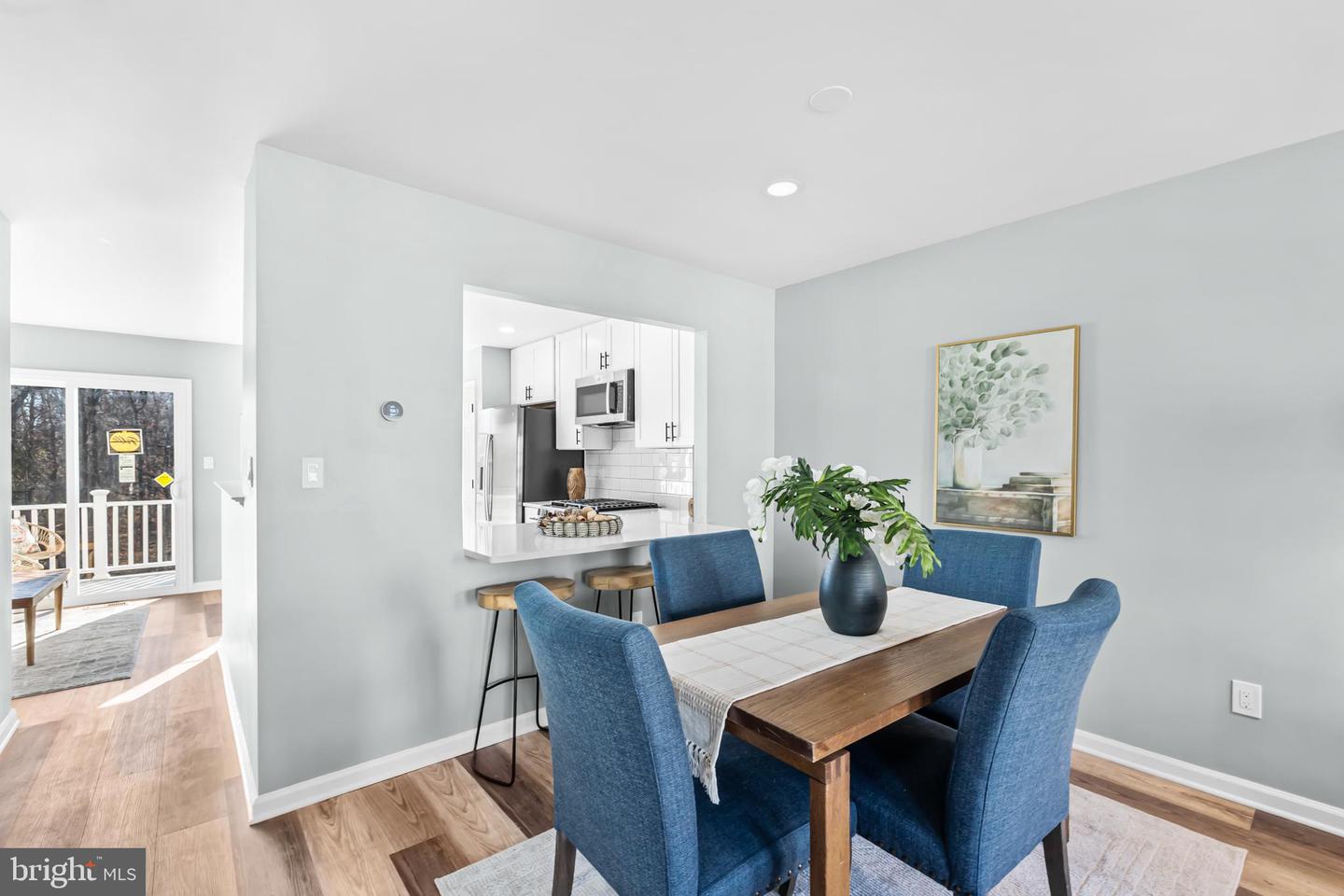 6208 LES DORSON LN, ALEXANDRIA, Virginia 22315, 3 Bedrooms Bedrooms, ,2 BathroomsBathrooms,Residential,For sale,6208 LES DORSON LN,VAFX2280226 MLS # VAFX2280226