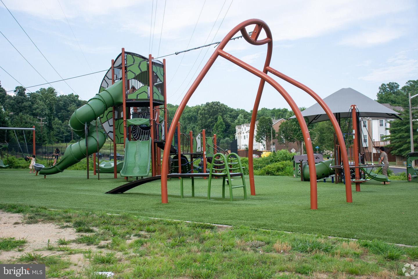 6208 LES DORSON LN, ALEXANDRIA, Virginia 22315, 3 Bedrooms Bedrooms, ,2 BathroomsBathrooms,Residential,For sale,6208 LES DORSON LN,VAFX2280226 MLS # VAFX2280226