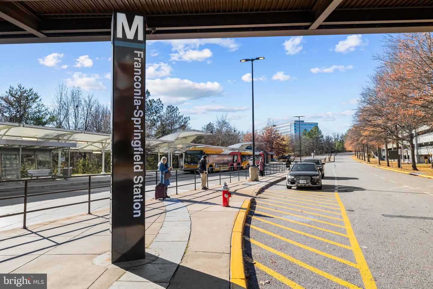 6208 LES DORSON LN, ALEXANDRIA, Virginia 22315, 3 Bedrooms Bedrooms, ,2 BathroomsBathrooms,Residential,For sale,6208 LES DORSON LN,VAFX2280226 MLS # VAFX2280226