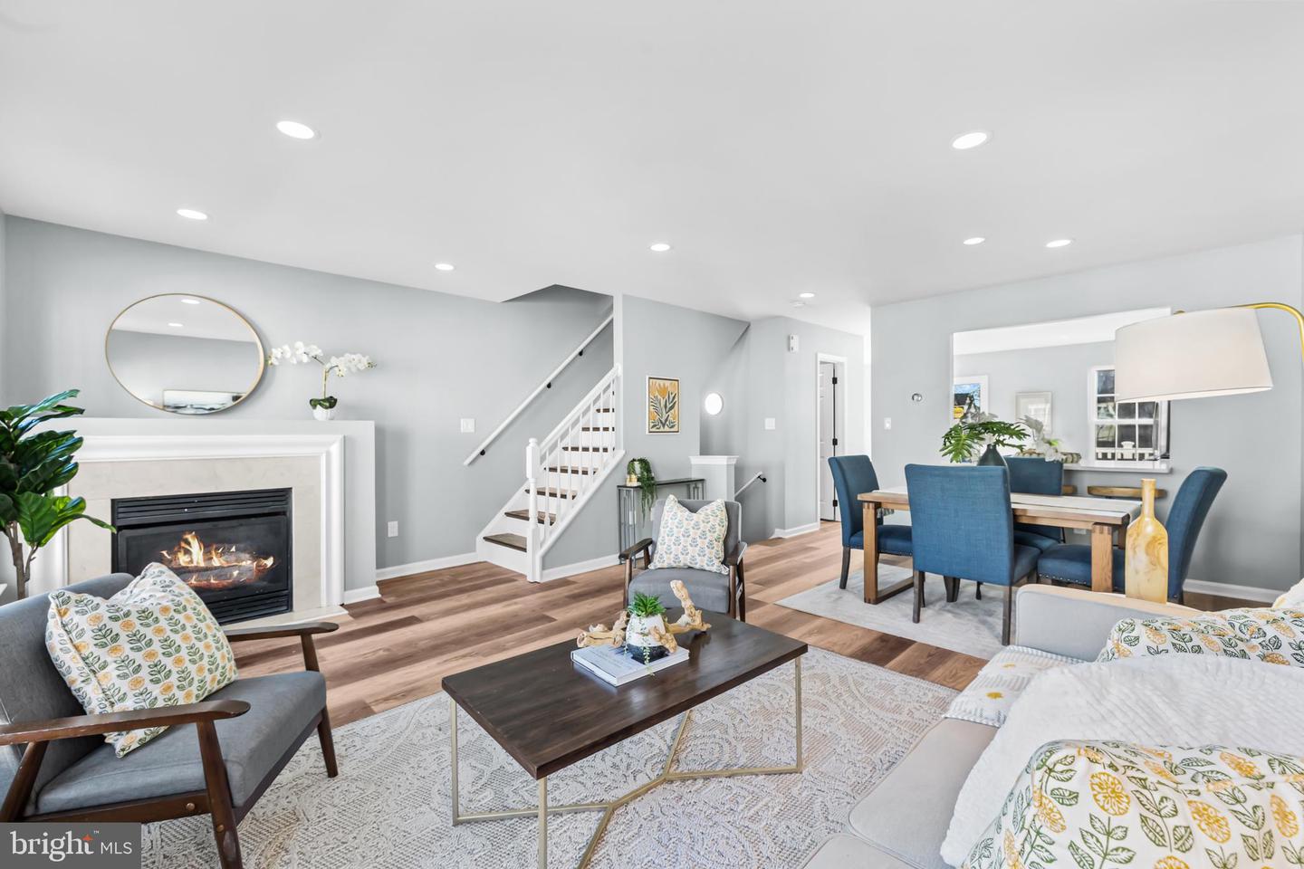 6208 LES DORSON LN, ALEXANDRIA, Virginia 22315, 3 Bedrooms Bedrooms, ,2 BathroomsBathrooms,Residential,For sale,6208 LES DORSON LN,VAFX2280226 MLS # VAFX2280226