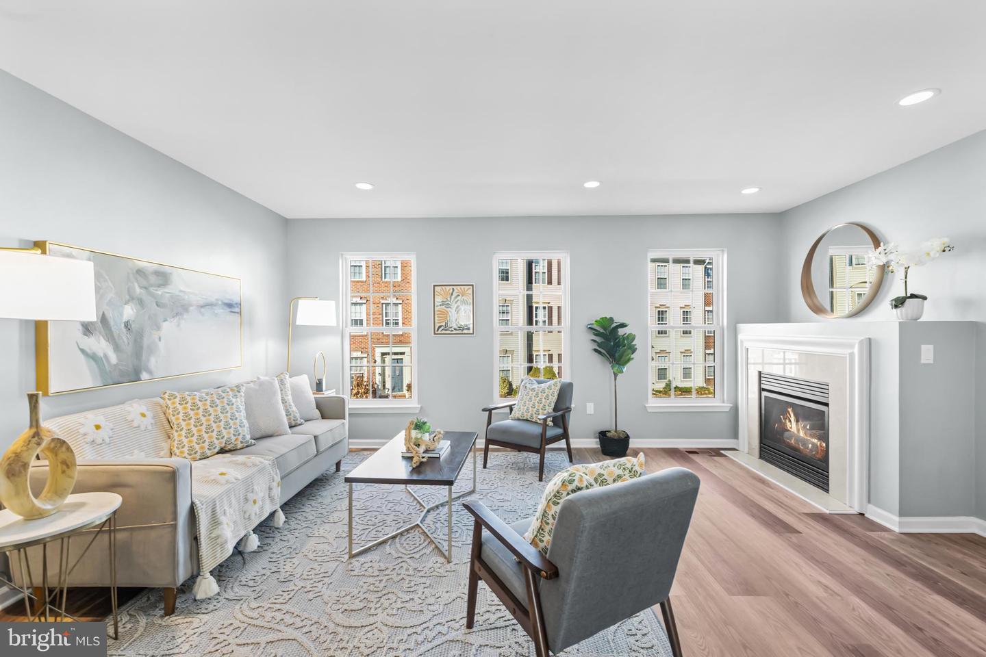 6208 LES DORSON LN, ALEXANDRIA, Virginia 22315, 3 Bedrooms Bedrooms, ,2 BathroomsBathrooms,Residential,For sale,6208 LES DORSON LN,VAFX2280226 MLS # VAFX2280226