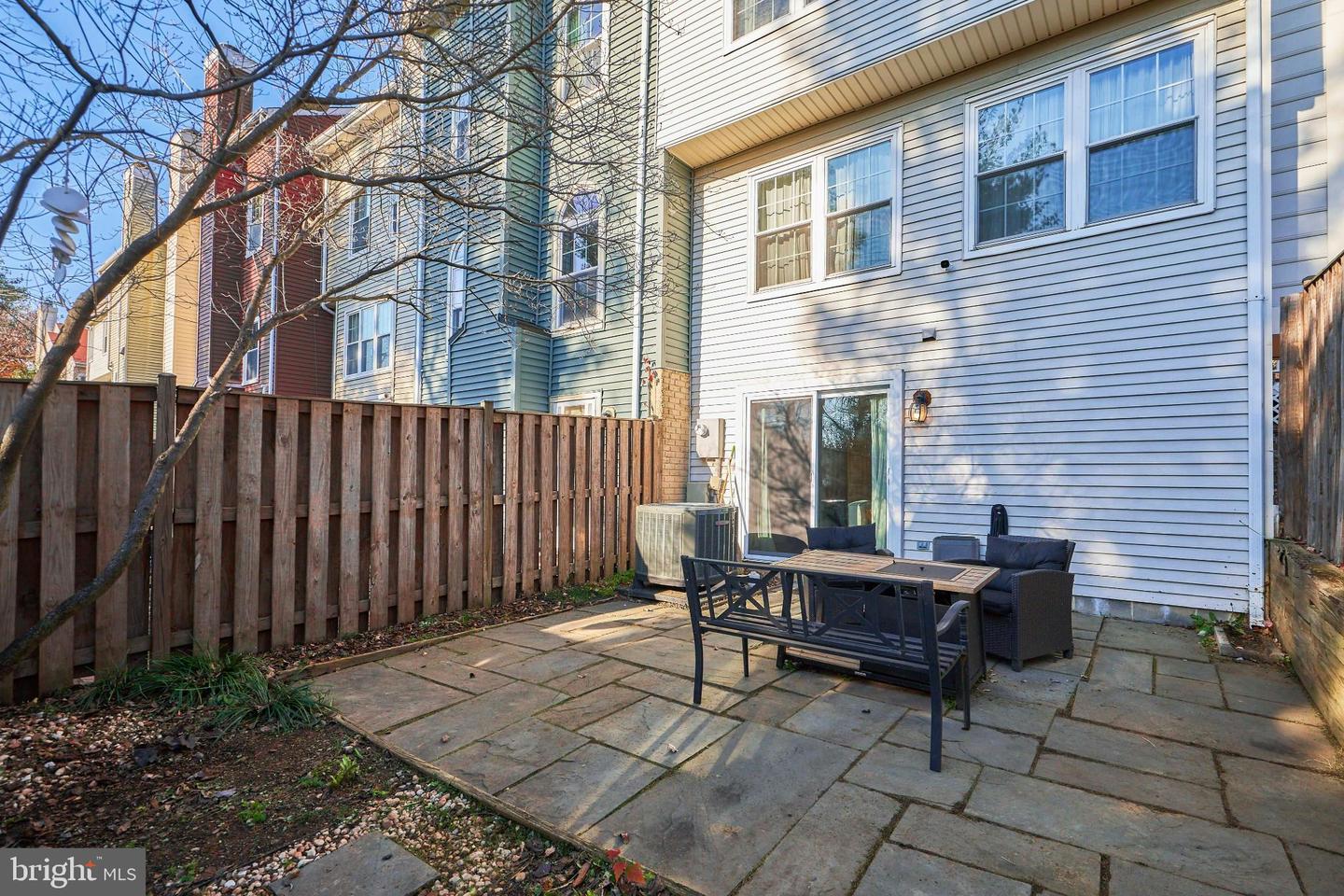 6617 MEDINAH LN, ALEXANDRIA, Virginia 22312, 3 Bedrooms Bedrooms, 11 Rooms Rooms,2 BathroomsBathrooms,Residential,For sale,6617 MEDINAH LN,VAFX2280232 MLS # VAFX2280232