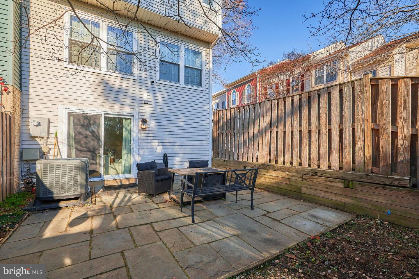 6617 MEDINAH LN, ALEXANDRIA, Virginia 22312, 3 Bedrooms Bedrooms, 11 Rooms Rooms,2 BathroomsBathrooms,Residential,For sale,6617 MEDINAH LN,VAFX2280232 MLS # VAFX2280232
