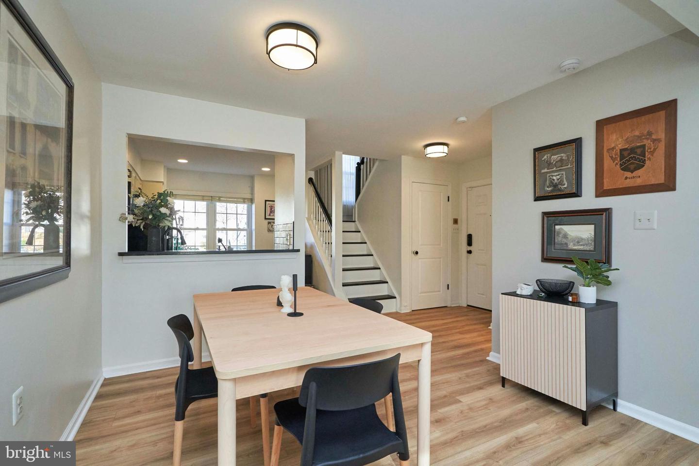 6617 MEDINAH LN, ALEXANDRIA, Virginia 22312, 3 Bedrooms Bedrooms, 11 Rooms Rooms,2 BathroomsBathrooms,Residential,For sale,6617 MEDINAH LN,VAFX2280232 MLS # VAFX2280232