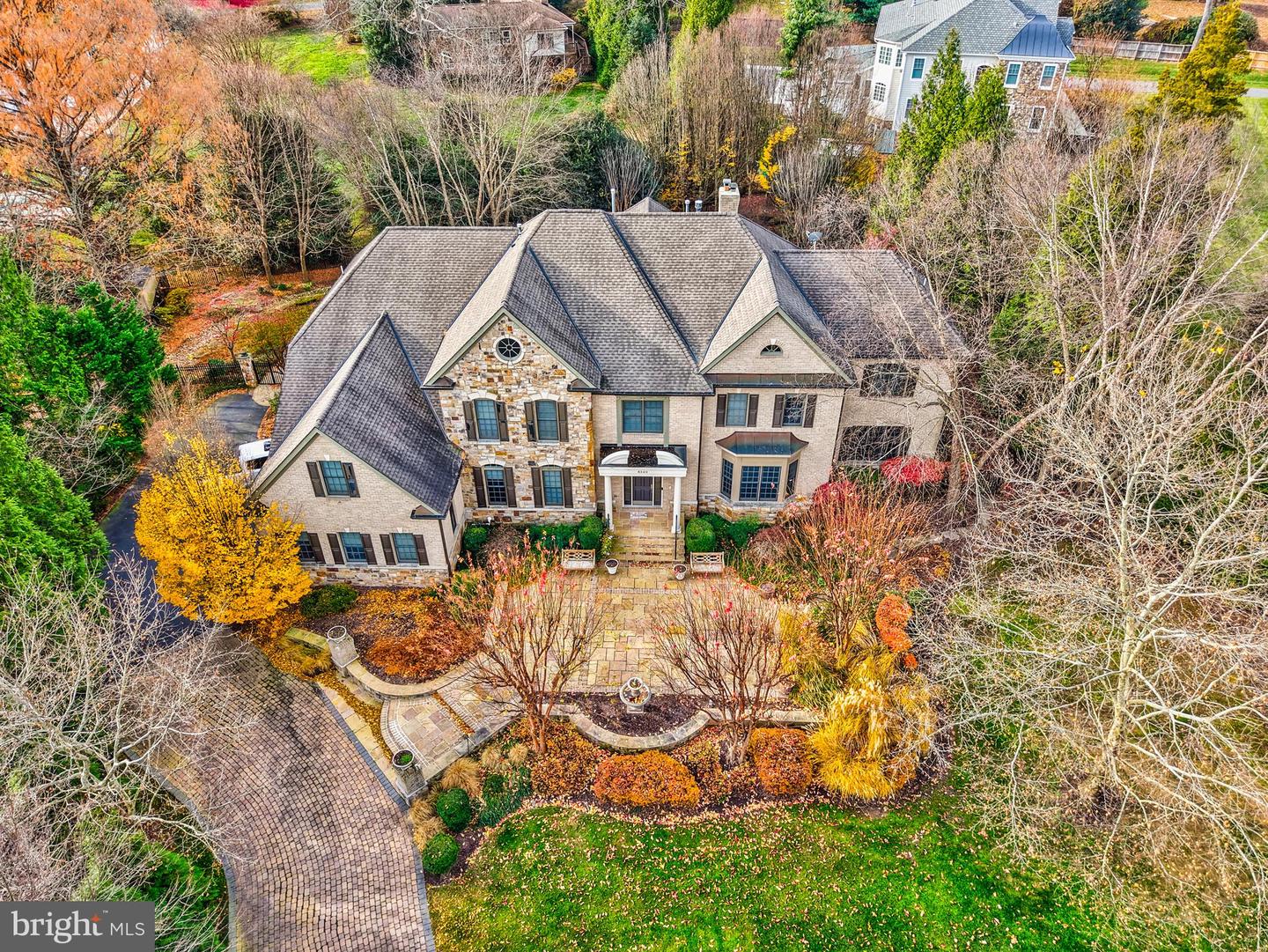 8340 SPRINGHAVEN GARDEN LN, MCLEAN, Virginia 22102, 5 Bedrooms Bedrooms, ,6 BathroomsBathrooms,Residential,For sale,8340 SPRINGHAVEN GARDEN LN,VAFX2280246 MLS # VAFX2280246